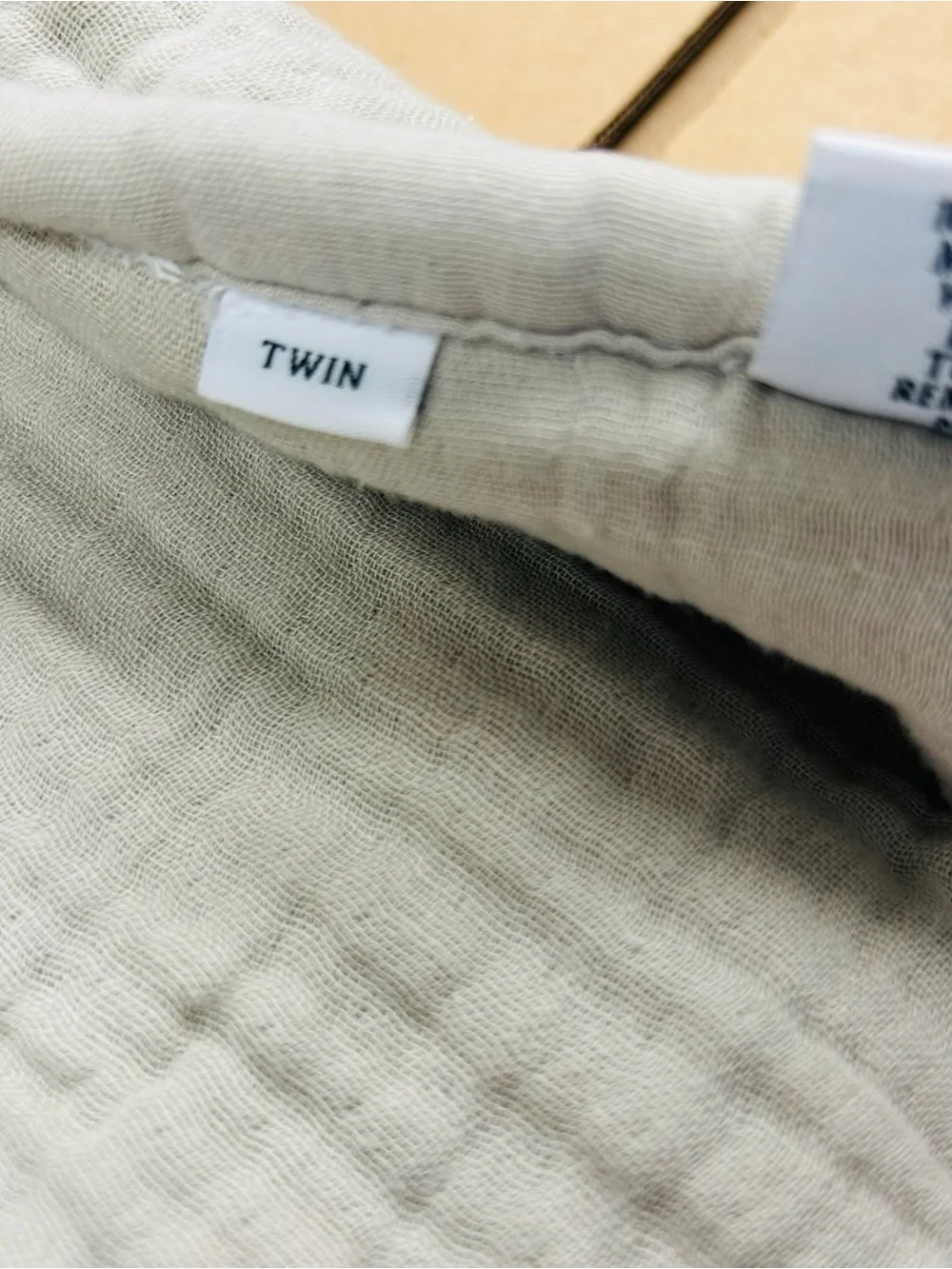 QUINCE Organic Airy Gauze Dream Quilt Set Twin Dune 8188